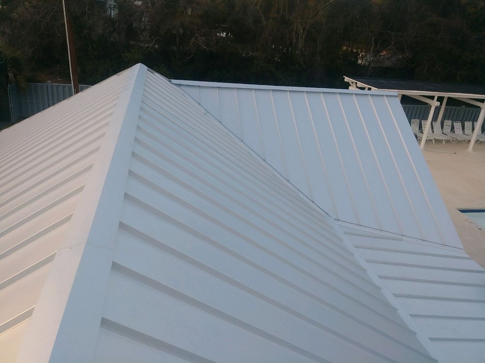 Slide of Top Notch Roofing & Exteriors