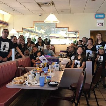 United Custom Prints - Screen Printing/T-Shirt Printing Near Me - Irvine, California