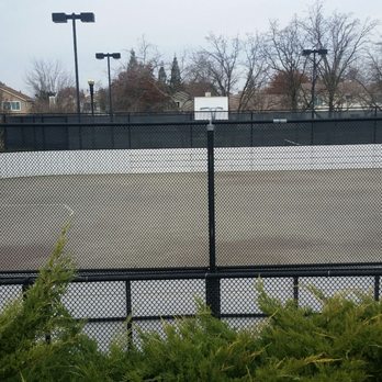Ernie Sheldon Park - One of 2 roller hockey courts - Parks Near Me - Folsom, California Ernie Sheldon Park - One of 2 roller hockey courts - Parks Near Me - Folsom, California