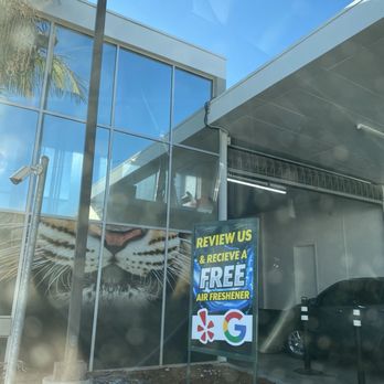Quikwash - Hawthorne - Car Wash Near Me - Hawthorne, California Quikwash - Hawthorne - Car Wash Near Me - Hawthorne, California