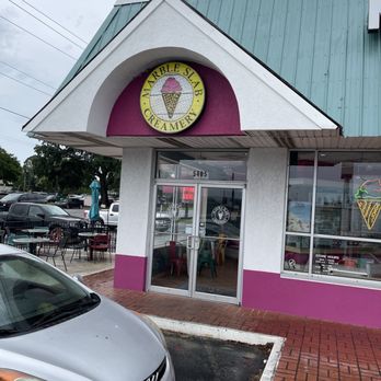 Marble Slab Creamery - Ice Cream & Frozen Yogurt Near Me - Pensacola, Florida Marble Slab Creamery - Ice Cream & Frozen Yogurt Near Me - Pensacola, Florida