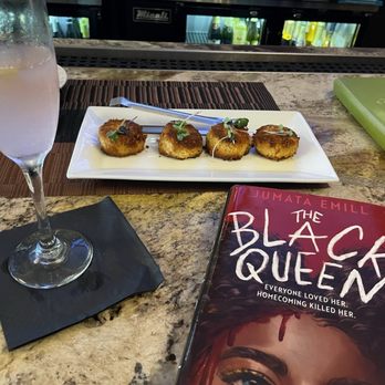 Mercury Chophouse - Lavender 75 & mini crab cakes. - Steakhouses Near Me - Arlington, Texas Mercury Chophouse - Lavender 75 & mini crab cakes. - Steakhouses Near Me - Arlington, Texas