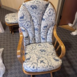 Peroni's Upholstery - Cool glider rocker