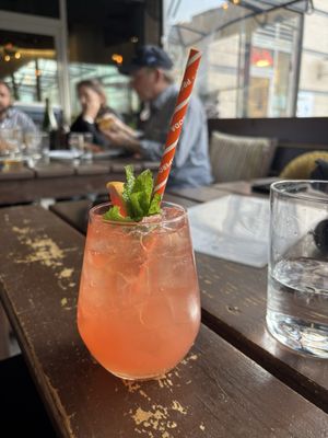 Scarlet Oak Restaurant & Bar by null