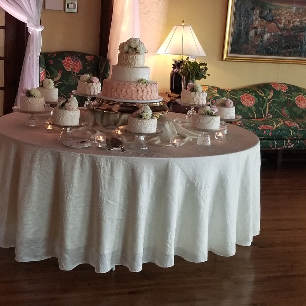 Wedding Cakes by Simple Simon