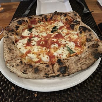 Michael's On Naples - Margarita pizza - Italian Near Me - Long Beach, California