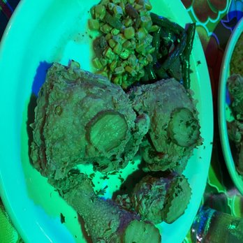 Jacques-Imo's Cafe - Fried chicken with green beans and corn masque choux under green light. - Cajun/Creole Near Me - New Orleans, Louisiana Jacques-Imo's Cafe - Fried chicken with green beans and corn masque choux under green light. - Cajun/Creole Near Me - New Orleans, Louisiana