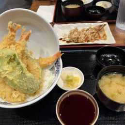 Shrimp tempura donburi bowl. Shrimp tempura donburi bowl.