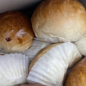 Bakery Delights - Bbq pork bun - Bakeries Near Me - Fresno, California Bakery Delights - Bbq pork bun - Bakeries Near Me - Fresno, California