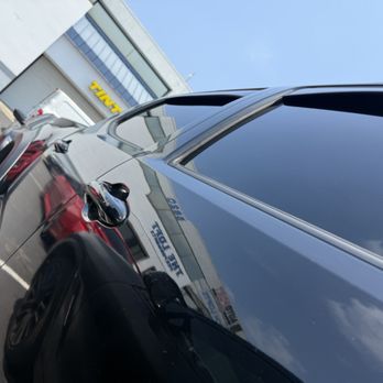 Tint World - Side window clean - Auto Customization Near Me - San Diego, California Tint World - Side window clean - Auto Customization Near Me - San Diego, California
