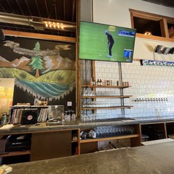 Brothers Cascadia Brewing