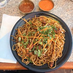 Aangan - Chicken Chow Mein