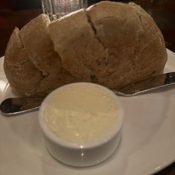 A Restaurant - Bread and butter - New American Near Me - Newport Beach, California