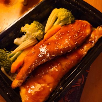 Umi Sushi - Salmon teriyaki entree - Japanese Near Me - Fresh Meadows, New York