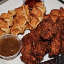 Chicken And Waffles (NO LONGER AVAILABLE DURING SUMMER)