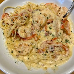 Chicken & Shrimp Carbonara Chicken & Shrimp Carbonara
