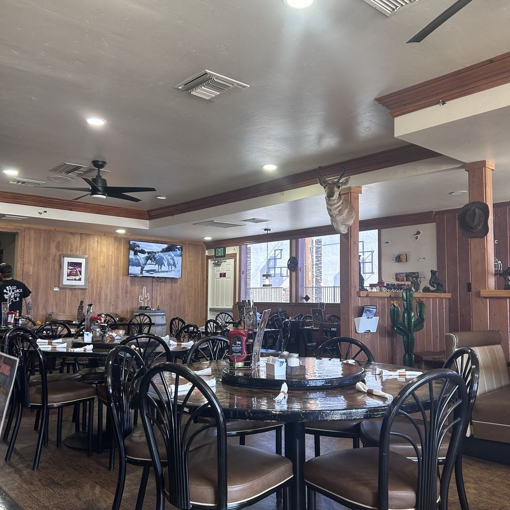 Western Diner - Inside - Breakfast & Brunch Near Me - Yucca Valley, California Western Diner - Inside - Breakfast & Brunch Near Me - Yucca Valley, California