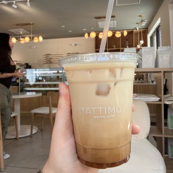 Un Attimo Coffee - Coffee & Tea Near Me - Plantation, Florida Un Attimo Coffee - Coffee & Tea Near Me - Plantation, Florida