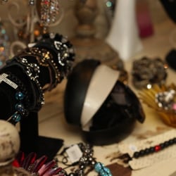 Tangle Salon and Boutique