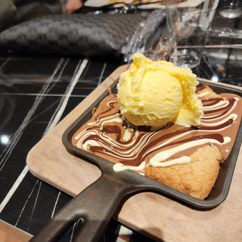 Melt N Dip - Ice Cream & Frozen Yogurt Near Me - Schaumburg, Illinois Melt N Dip - Ice Cream & Frozen Yogurt Near Me - Schaumburg, Illinois