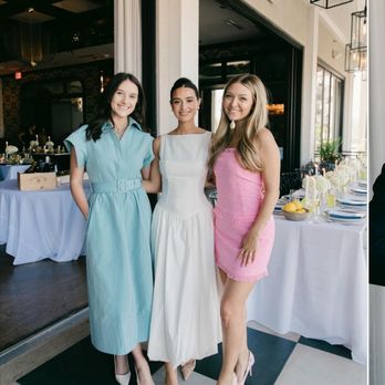 The Graceful Ordinary - The beautiful bride and her two maids of honor - New American Near Me - St. Charles, Illinois The Graceful Ordinary - The beautiful bride and her two maids of honor - New American Near Me - St. Charles, Illinois