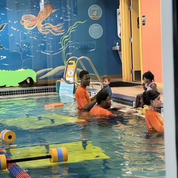 Goldfish Swim School - One to One ratio for young swimmers - Swimming Lessons/Schools Near Me - Pembroke Pines, Florida Goldfish Swim School - One to One ratio for young swimmers - Swimming Lessons/Schools Near Me - Pembroke Pines, Florida