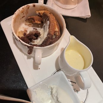 Polo Lounge - Soufflé - New American Near Me - Beverly Hills, California Polo Lounge - Soufflé - New American Near Me - Beverly Hills, California
