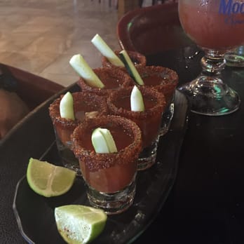 Mariscos Rocamar - Oyster shots - Mexican Near Me - La Puente, California