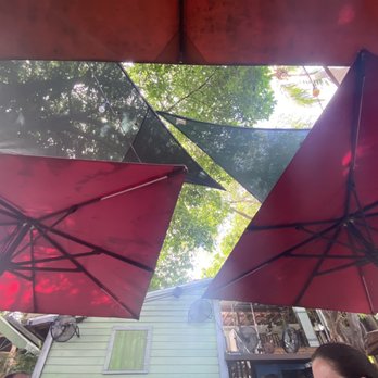Blue Heaven - Blue Heaven Outdoor Area - Breakfast & Brunch Near Me - Key West, Florida