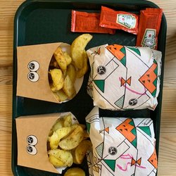 La Trocadero - Meals