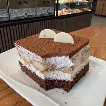 Kings Safir Bakery - Bakeries Near Me - Brooklyn, New York Kings Safir Bakery - Bakeries Near Me - Brooklyn, New York