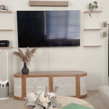 TV Mounting Service - TV Mounting Near Me - Valencia, California TV Mounting Service - TV Mounting Near Me - Valencia, California