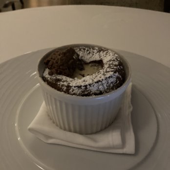 D-Lounge - Wonderful chocolate soufflé - Lounges Near Me - Cancun, ROO