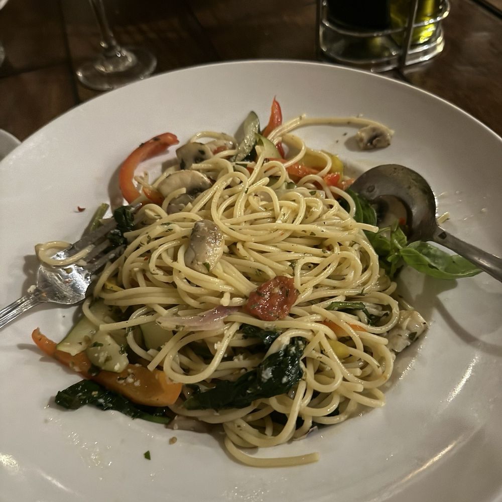 Ristorante Corneli - Spaghetti Primavera - Italian Near Me - Montreal, Quebec Ristorante Corneli - Spaghetti Primavera - Italian Near Me - Montreal, Quebec