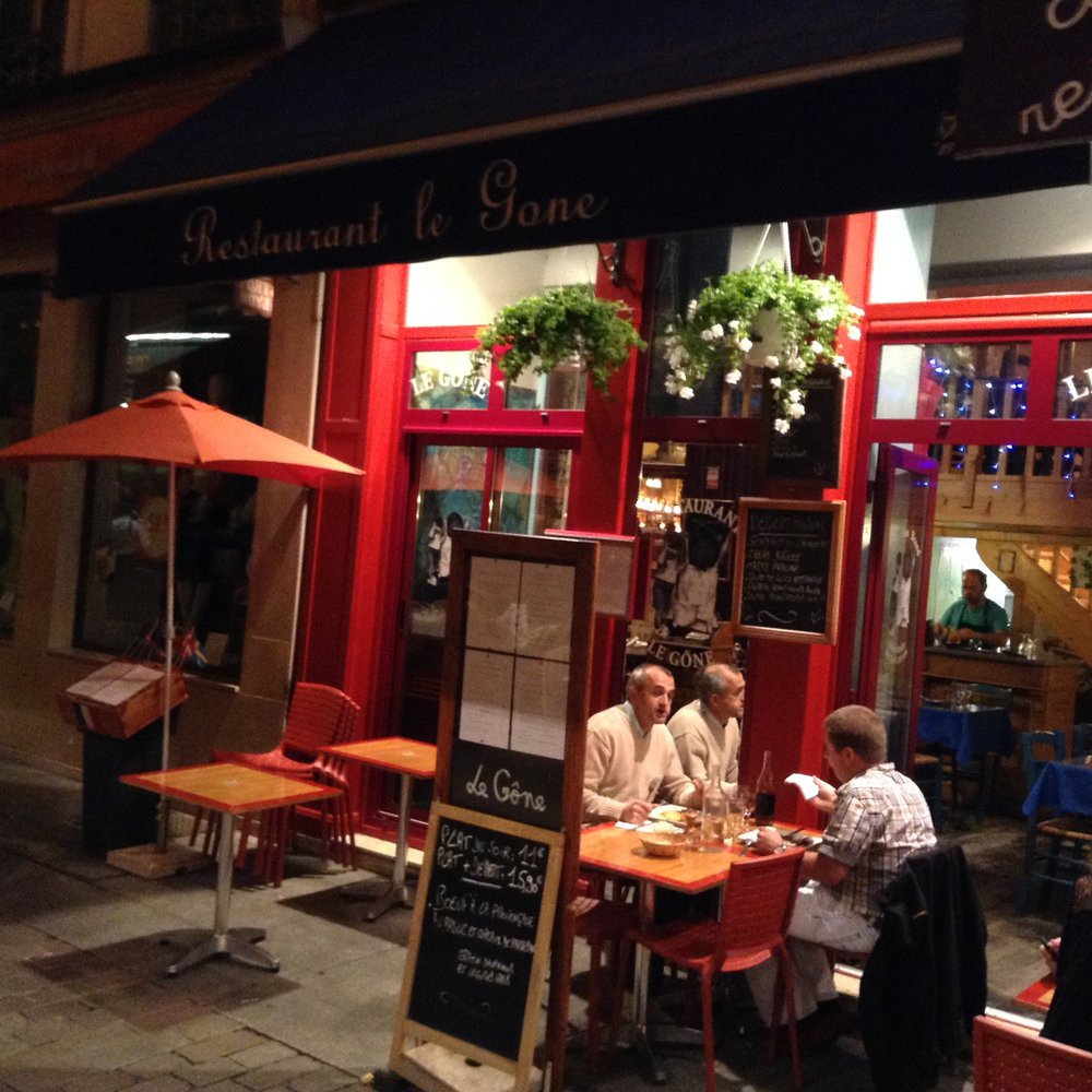 Le Gône - Quaint entrance - French Near Me - Lyon, 69