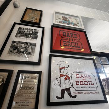 Jongewaard's Bake n Broil - American Near Me - Long Beach, California Jongewaard's Bake n Broil - American Near Me - Long Beach, California