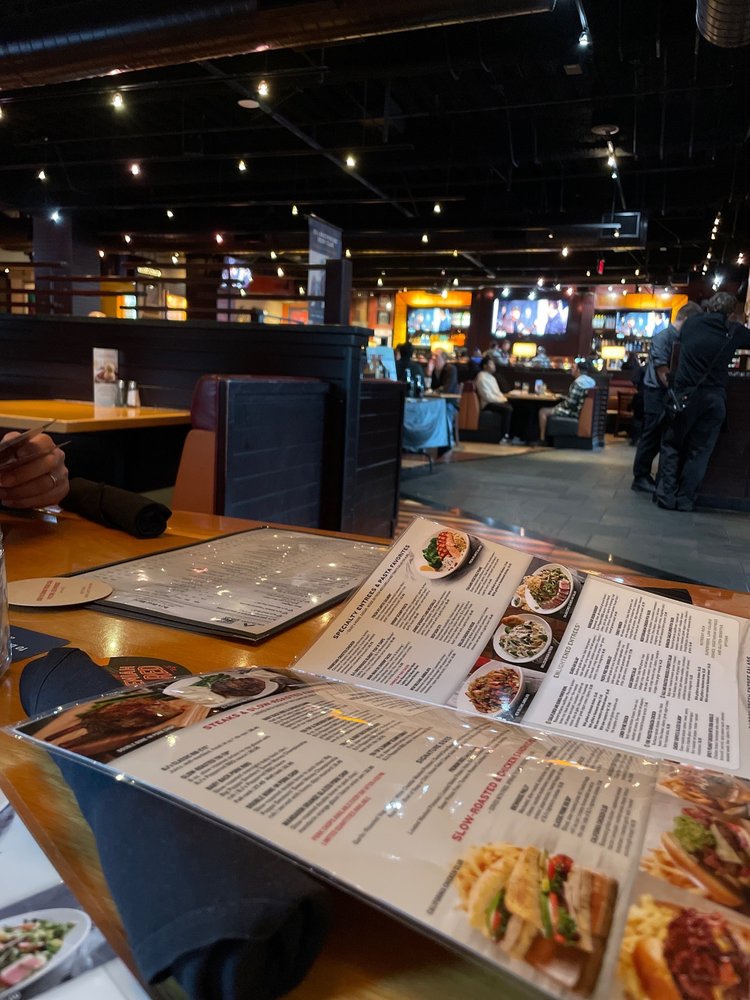 BJ's Restaurant & Brewhouse