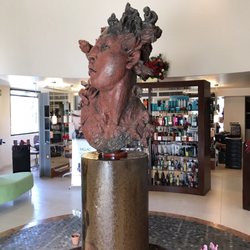 Senza - Clean, great friendly service.