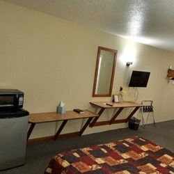 Lakota Lodge - MICRO AND MINI FRIDGE IN ALL ROOMS WITH  2 QUEEN BEDS