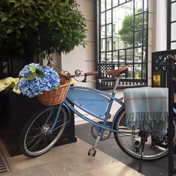 The Kensington Hotel - Kensington Hotel entrance - Hotels Near Me - London, XGL