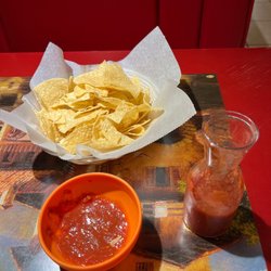 Los Tulipanes - Homemade chips and salsa