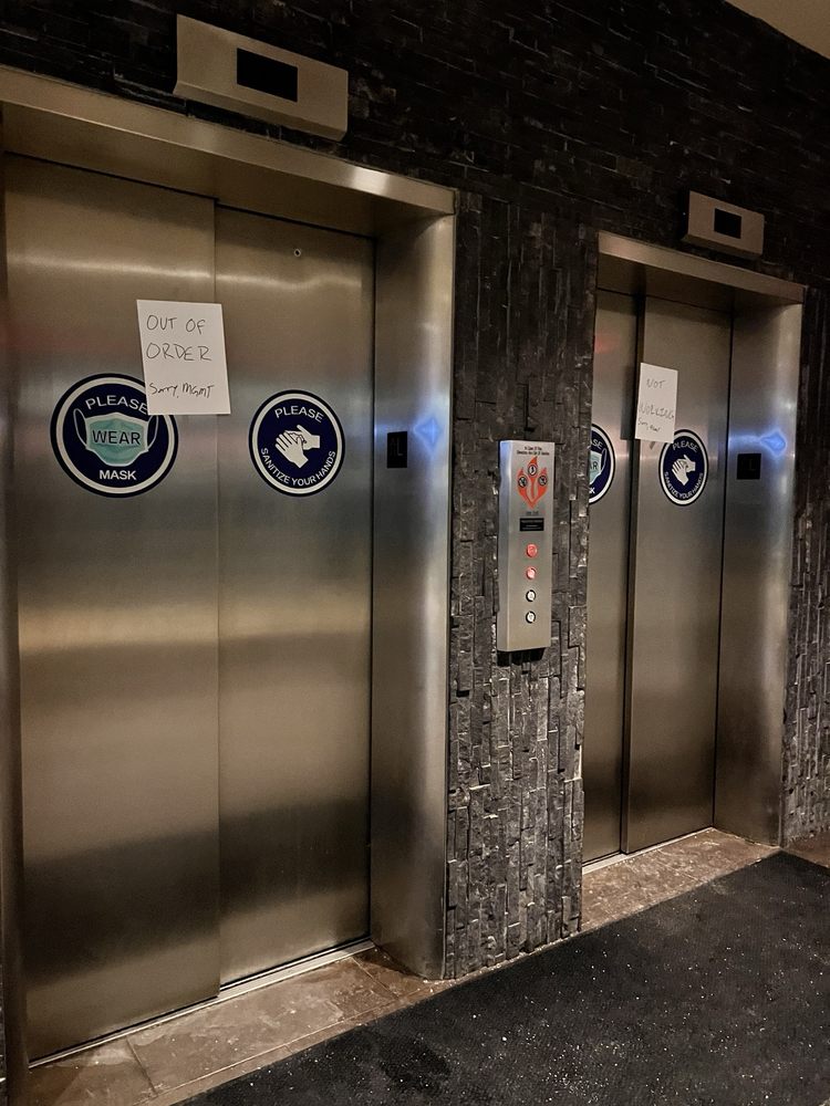 WALNUT TOWER APARTMENTS Updated September 2024 42 Photos & 14