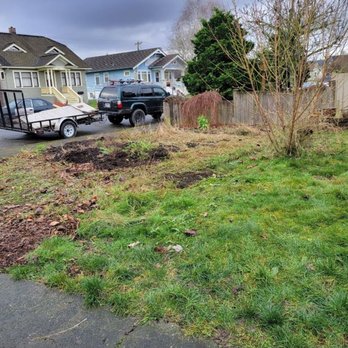 SYNLawn Seattle - yard before - Artificial Turf Near Me - Kent, Washington