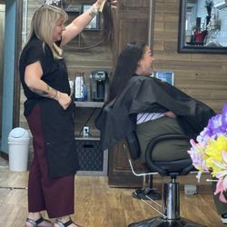 Total Outlook Hair Care & Tanning - Beauty Salon & Barbershop