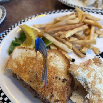 Black Bear Diner Bakersfield - Parmesan Sourdough Cheeseburger* (1100 cals.) - American Near Me - Bakersfield, California Black Bear Diner Bakersfield - Parmesan Sourdough Cheeseburger* (1100 cals.) - American Near Me - Bakersfield, California