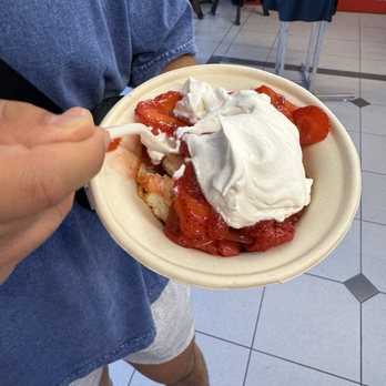 The Strawberry Shack - Strawberry shortcake - Ice Cream & Frozen Yogurt Near Me - Carlsbad, California The Strawberry Shack - Strawberry shortcake - Ice Cream & Frozen Yogurt Near Me - Carlsbad, California