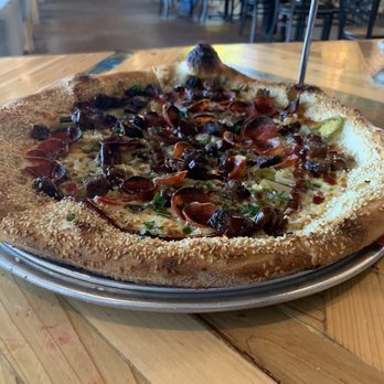 Zoli's NY Pizza - Pepperoni and jalapeño pizza - Pizza Near Me - Addison, Texas Zoli's NY Pizza - Pepperoni and jalapeño pizza - Pizza Near Me - Addison, Texas