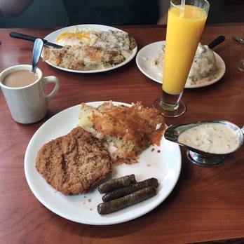Broken Yolk Cafe - Country Fried Steak with Gravy on the side - Breakfast & Brunch Near Me - Oceanside, California