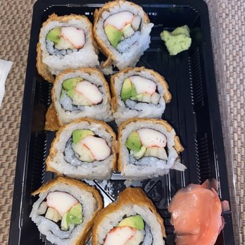 Majé Sushi - California Honey Roll - Sushi Bars Near Me - Bloomington, Indiana Majé Sushi - California Honey Roll - Sushi Bars Near Me - Bloomington, Indiana