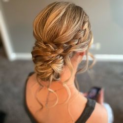 Rosie Hunter Artistry